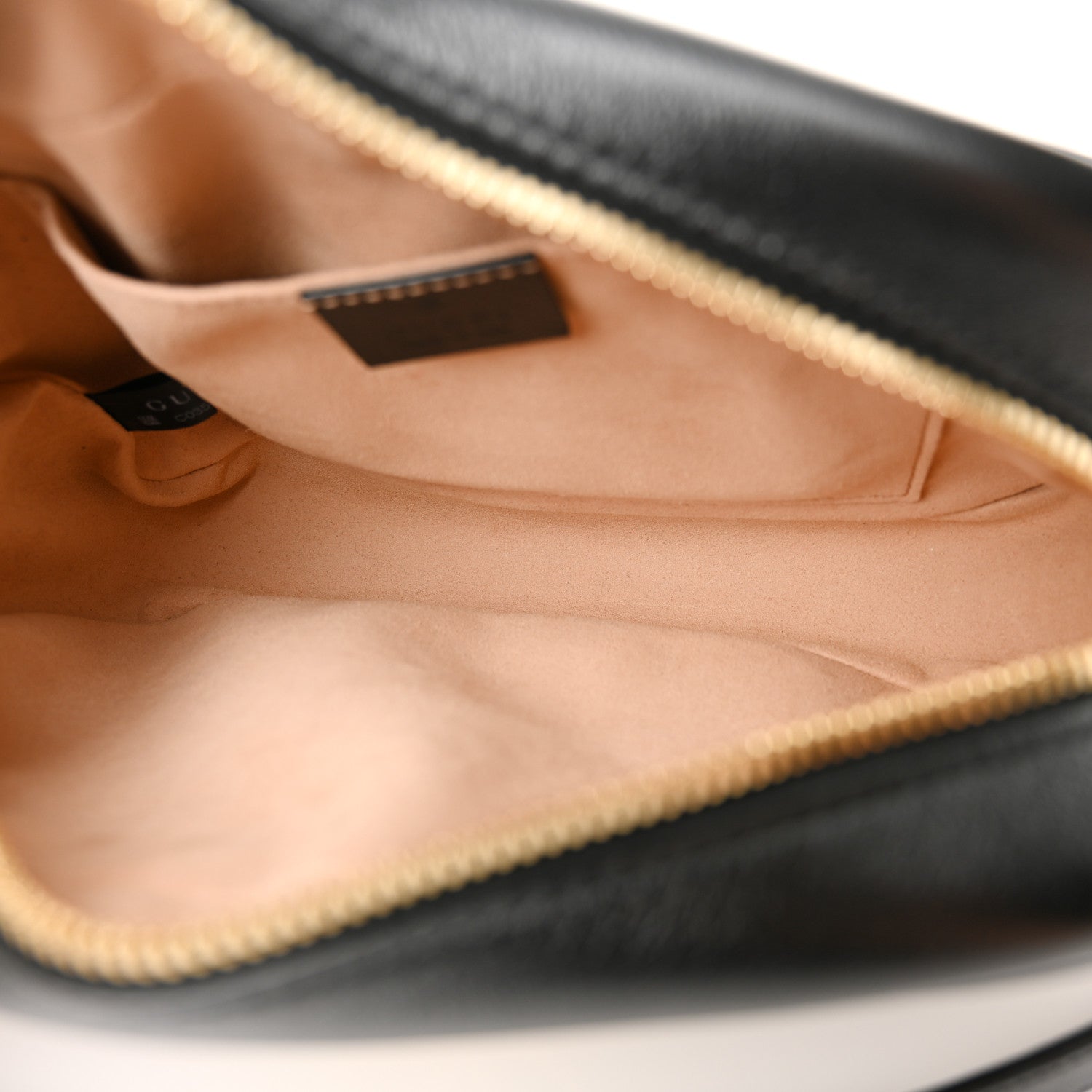 Monogram Matelasse Diagonal Small GG Marmont Chain Shoulder Bag Beige Black