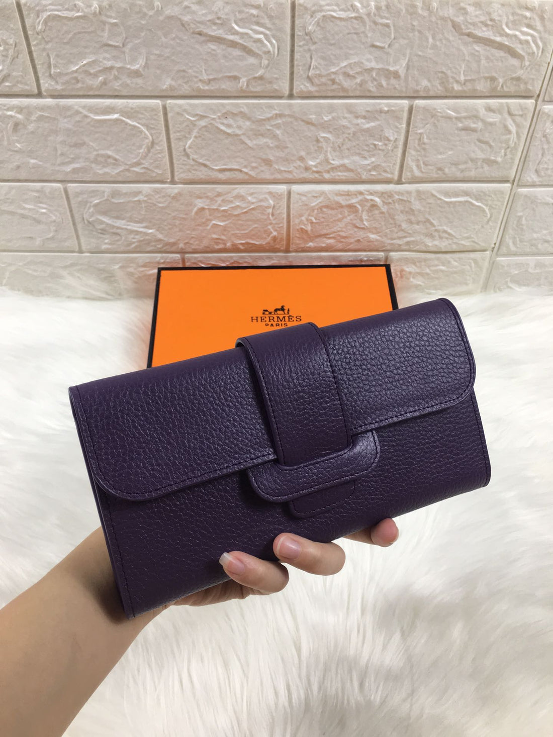 HM SNAP LOCK WALLET 19.5 EGGPLANT GRAINED CALFSKIN