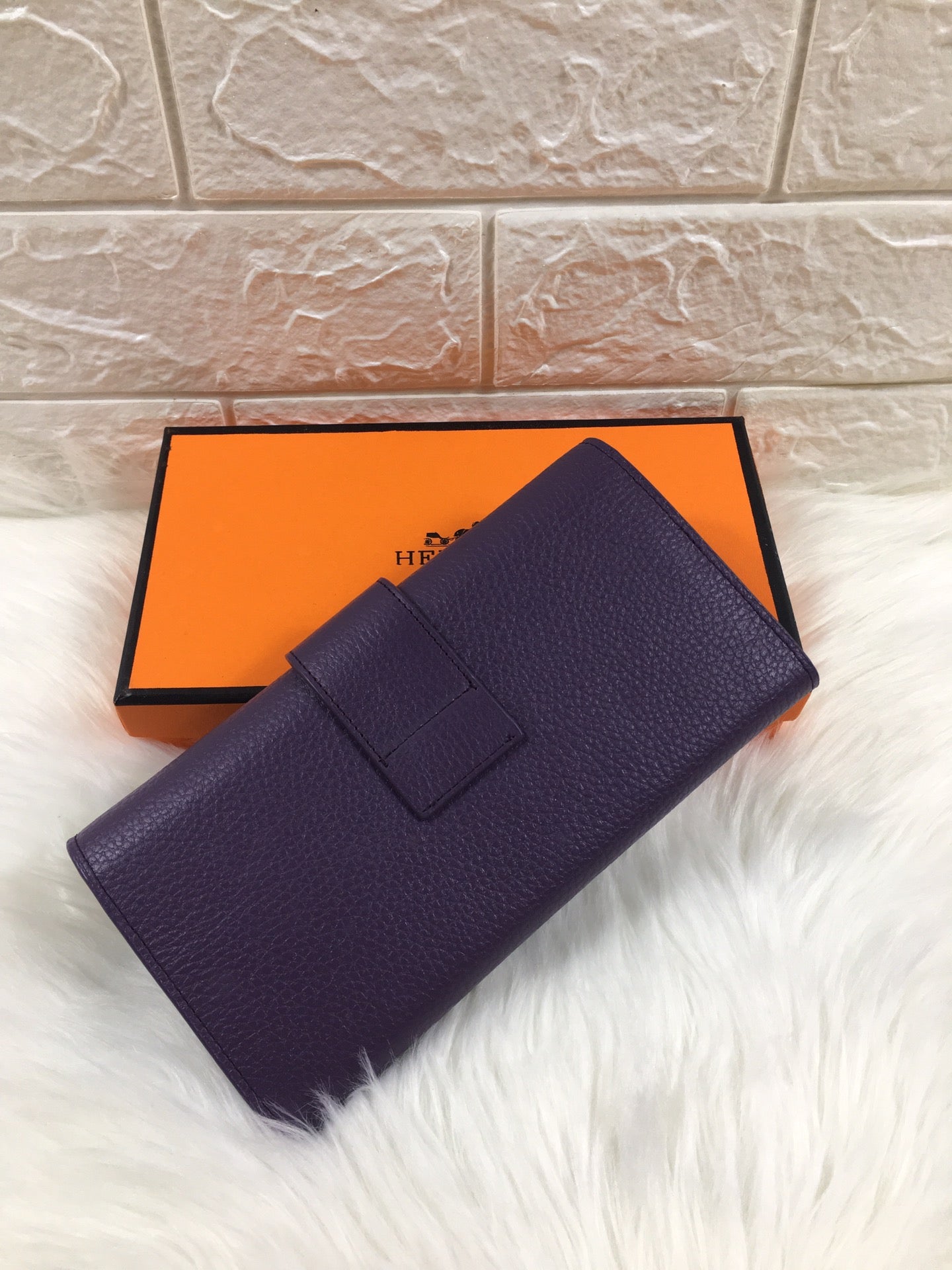 HM SNAP LOCK WALLET 19.5 EGGPLANT GRAINED CALFSKIN