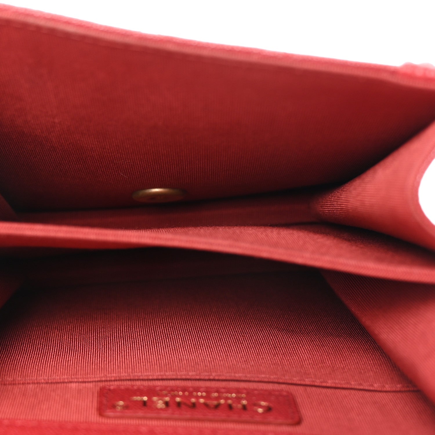 Caviar Quilted North South Boy Flap Red