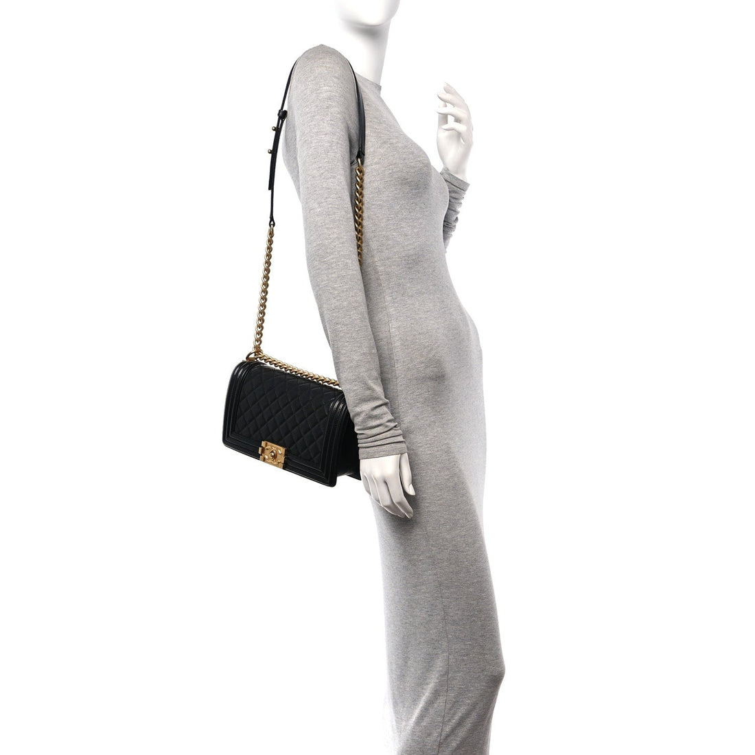 Caviar Quilted Medium Boy Flap Black