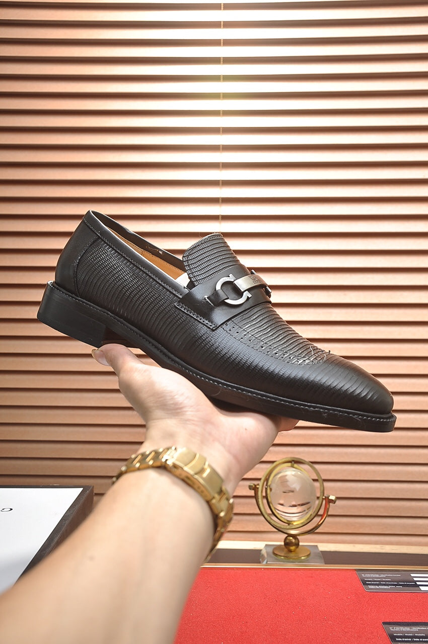 GG Men's Loafer Black Cowhide 562021