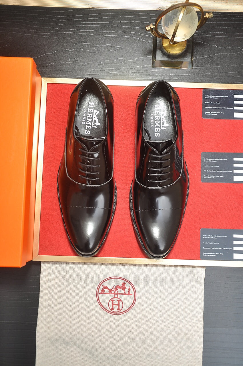 HM Men's Shoe Black Patent Leather 526106