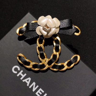 CC Brooch Gold 158839