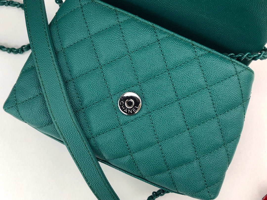 CC Coco Hanle Mini 19cm Emerald Green Grained Calfskin Gold Hardware