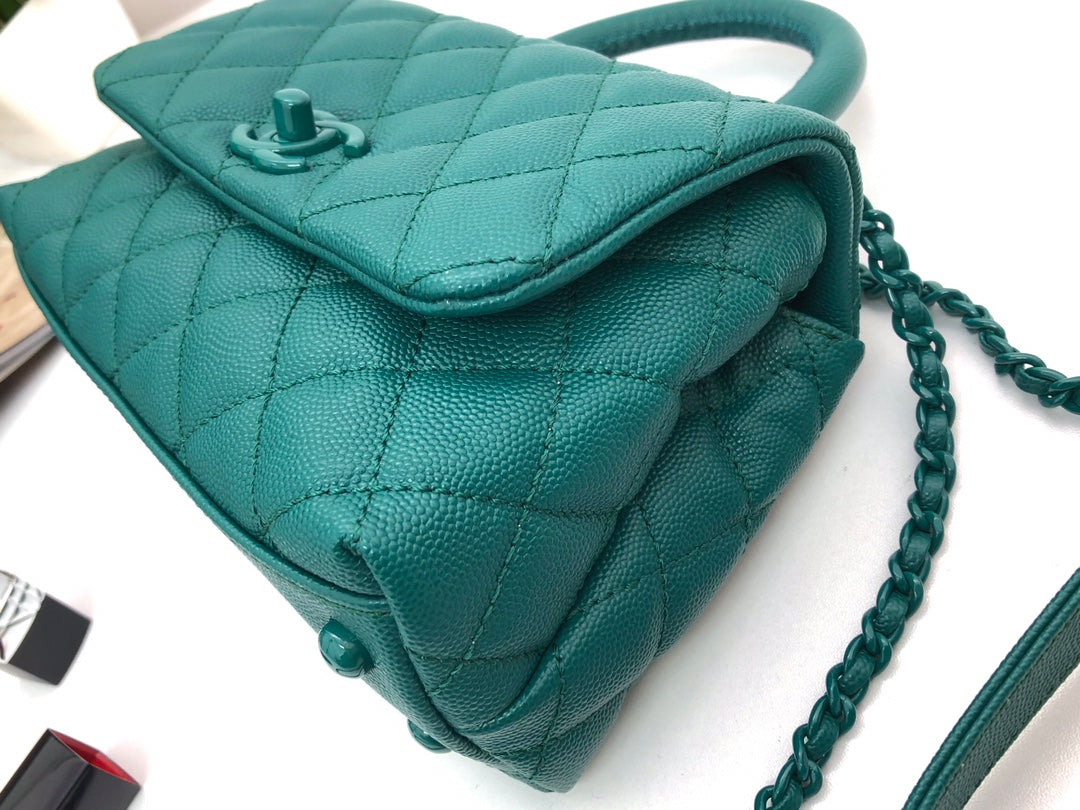 CC Coco Hanle Mini 19cm Emerald Green Grained Calfskin Gold Hardware