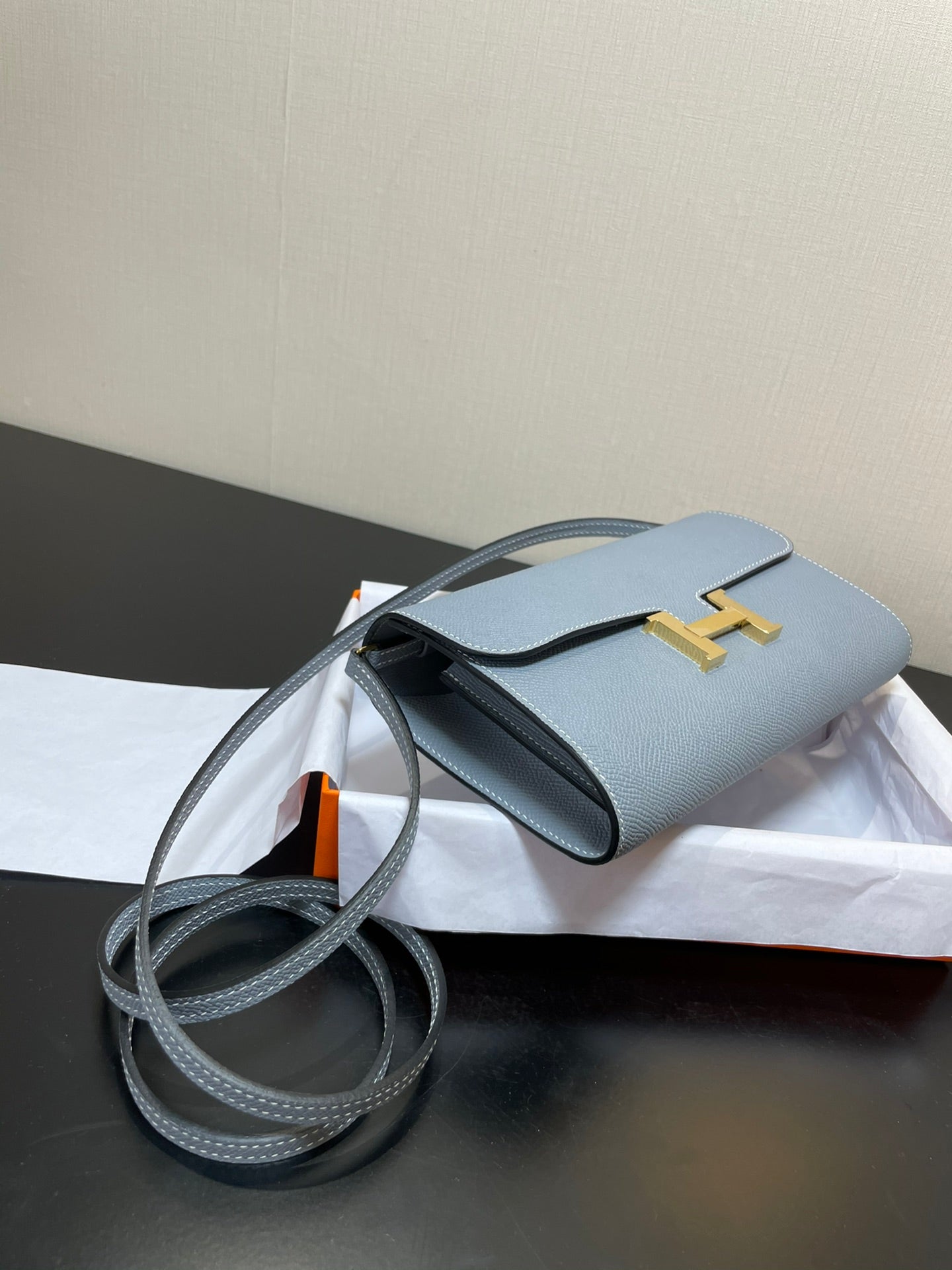 CONSTANCE TO GO 20.5 CERULEAN BLUE EPSOM GOLD HARDWARE