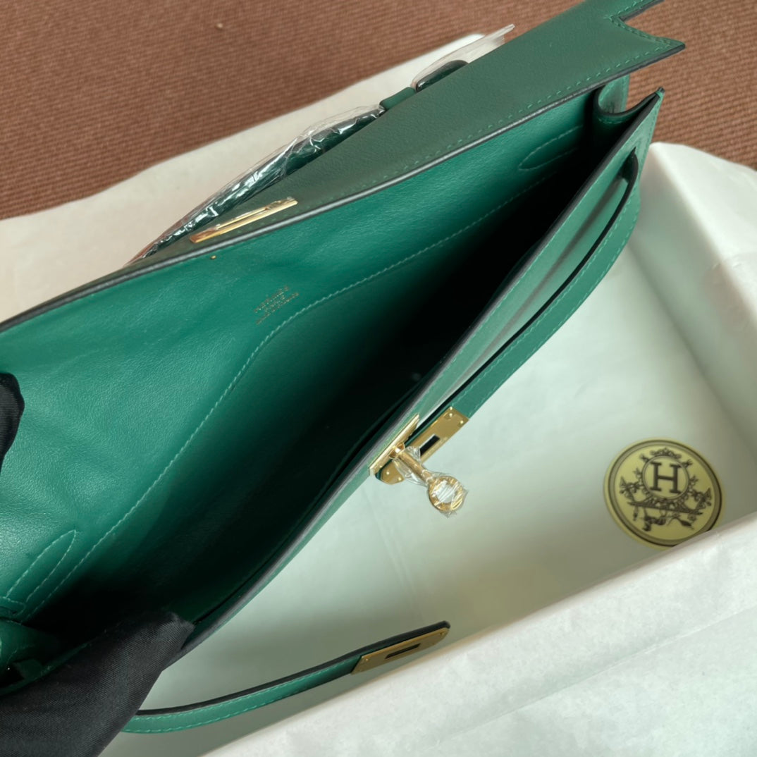 HM Kelly Cut 31cm Dark Green Swift Leather Ghw