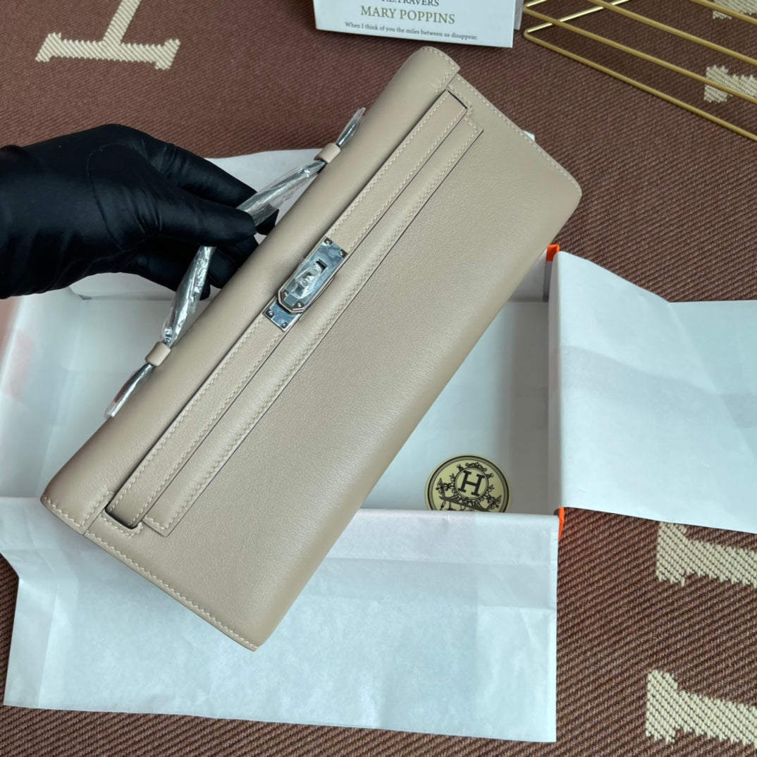 HM Kelly Cut 31cm Light Grey Swift Leather Shw