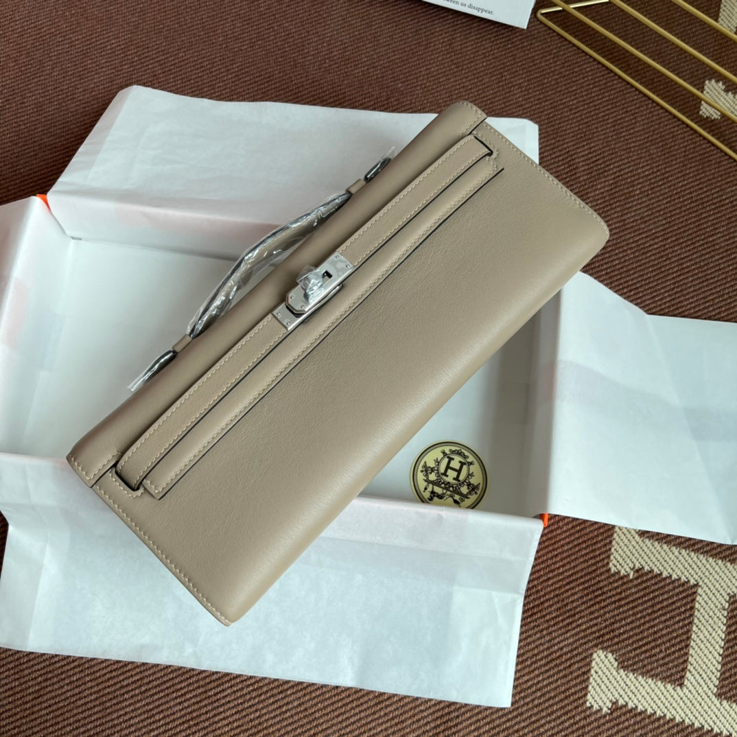 HM Kelly Cut 31cm Light Grey Swift Leather Shw