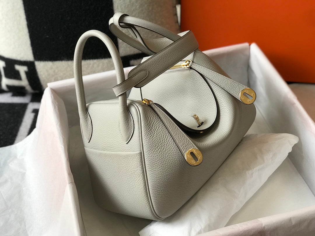 HM LINDY 30 BAG CREAM TAURILLON CLEMENCE LEATHER