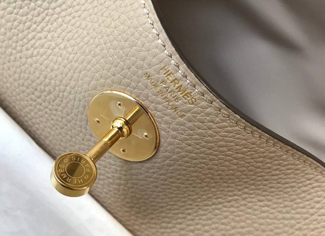 HM LINDY 30 BAG BEIGE TAURILLON CLEMENCE LEATHER