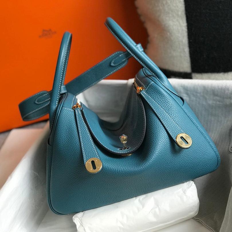 HM LINDY 26 BAG SAPPHIRE TAURILLON CLEMENCE LEATHER