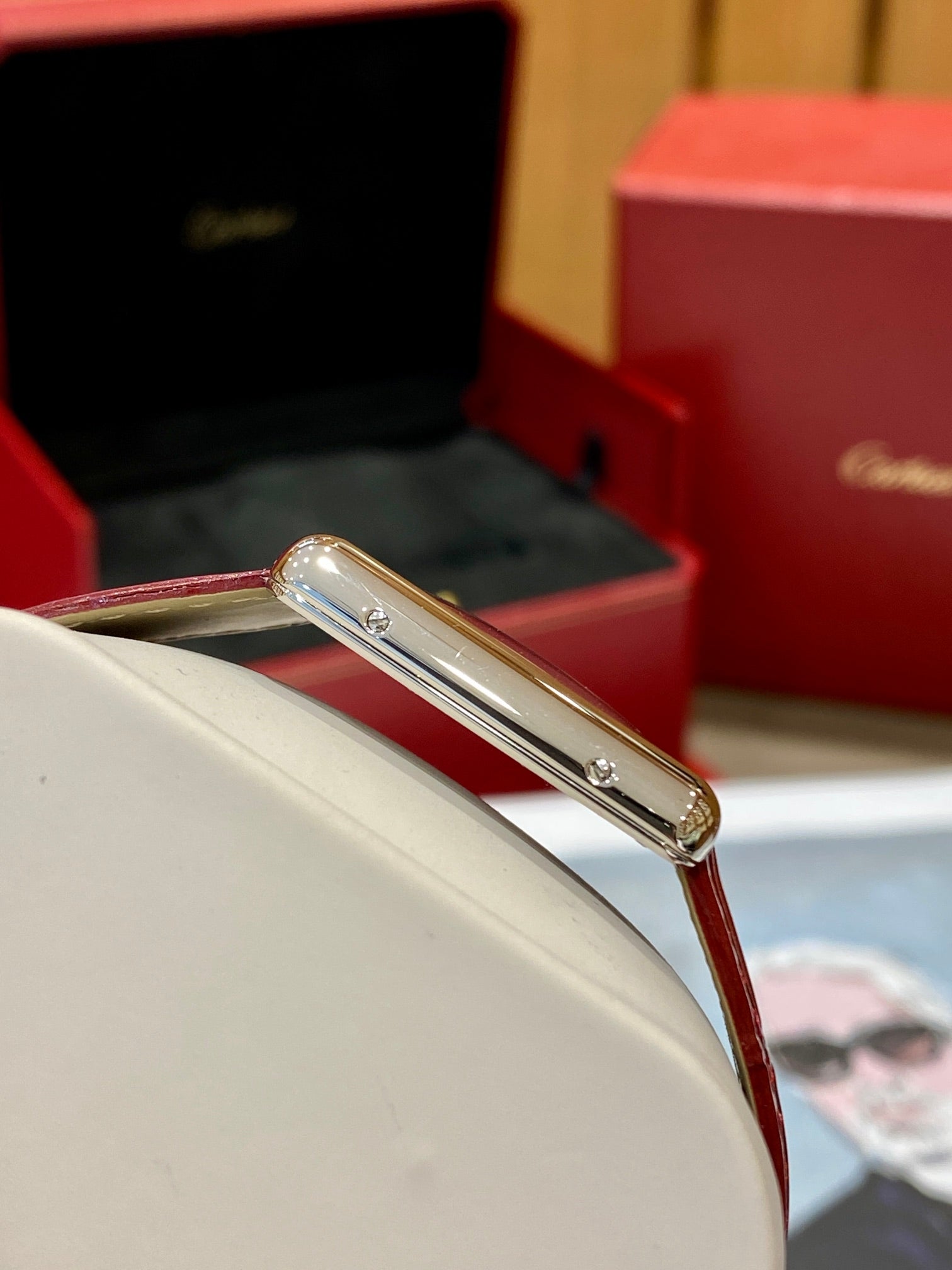 Cartier Tank 25.5mm Quartz Silver Red Dial