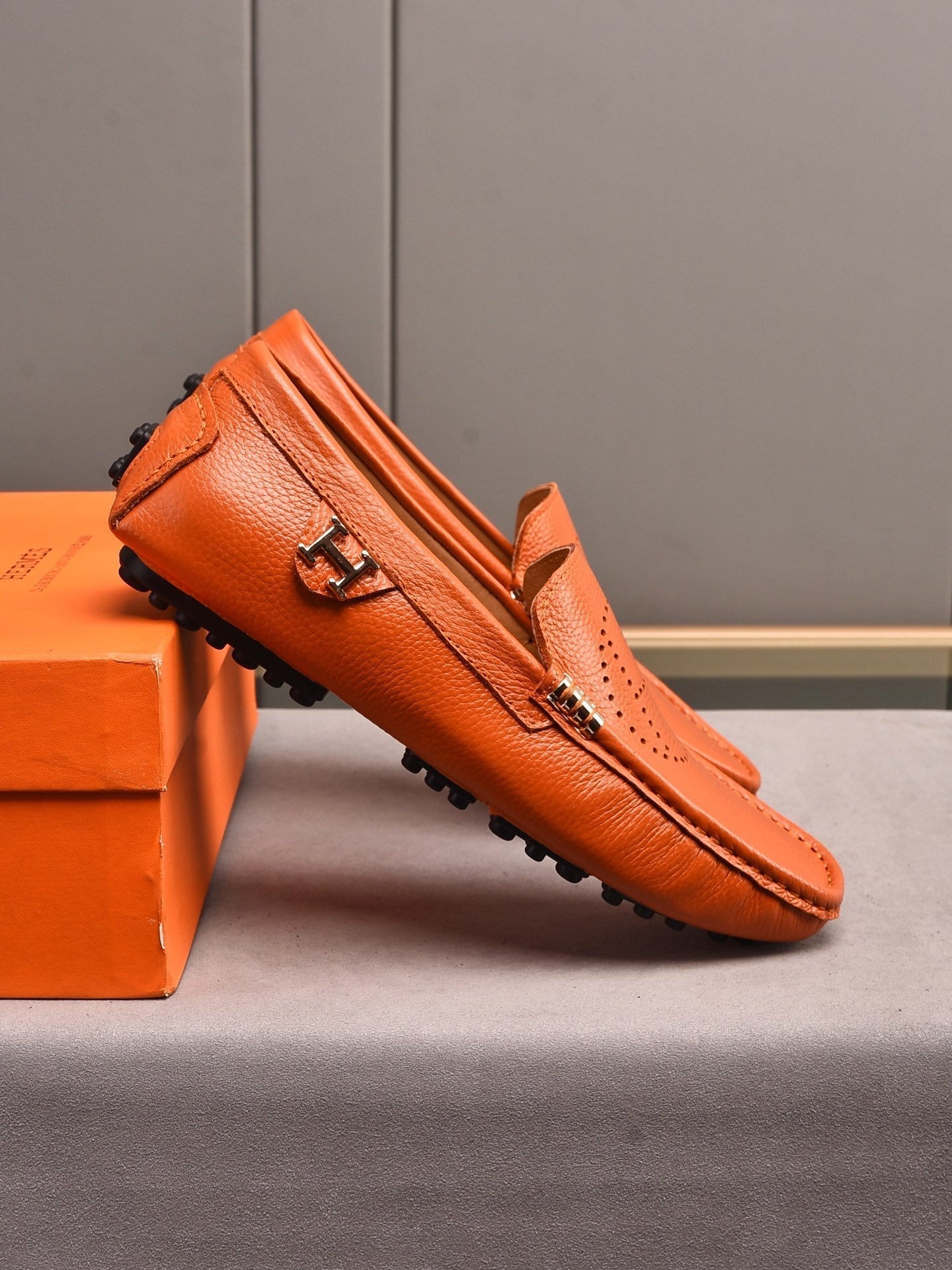 HM Men's Loafer Vibrant Orange Cowhide 509528