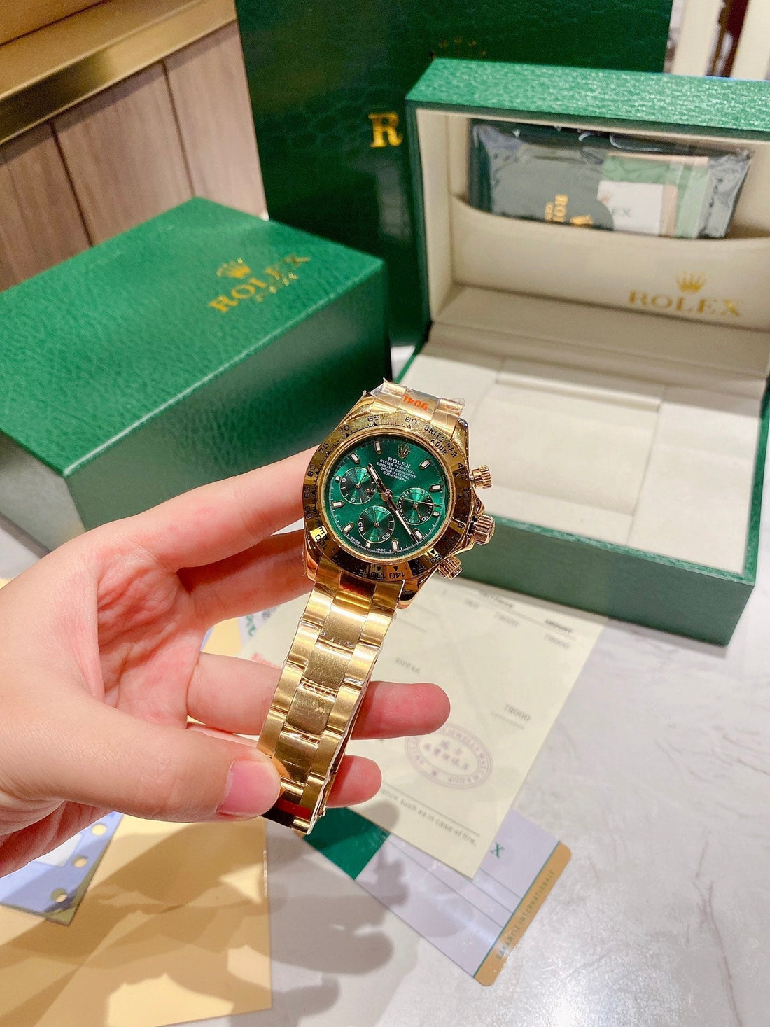 Rolex Daytona 40mm Gold Green