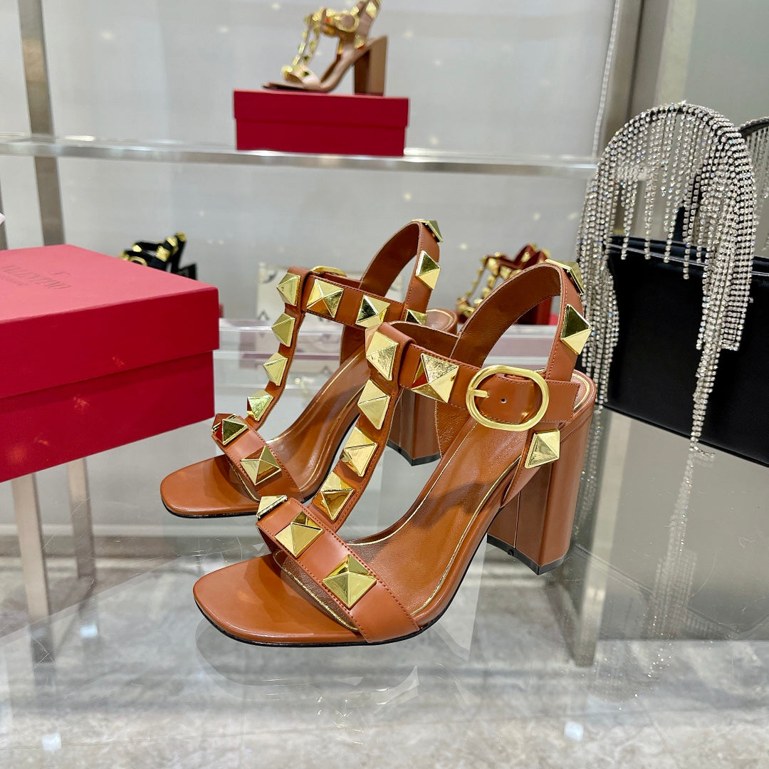 VT Rockstud Sandals Brown Gold Cowhide 369450