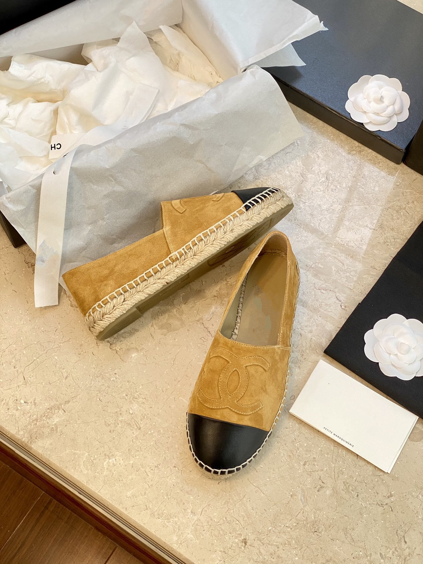 espadrilles dark beige suede black lambskin