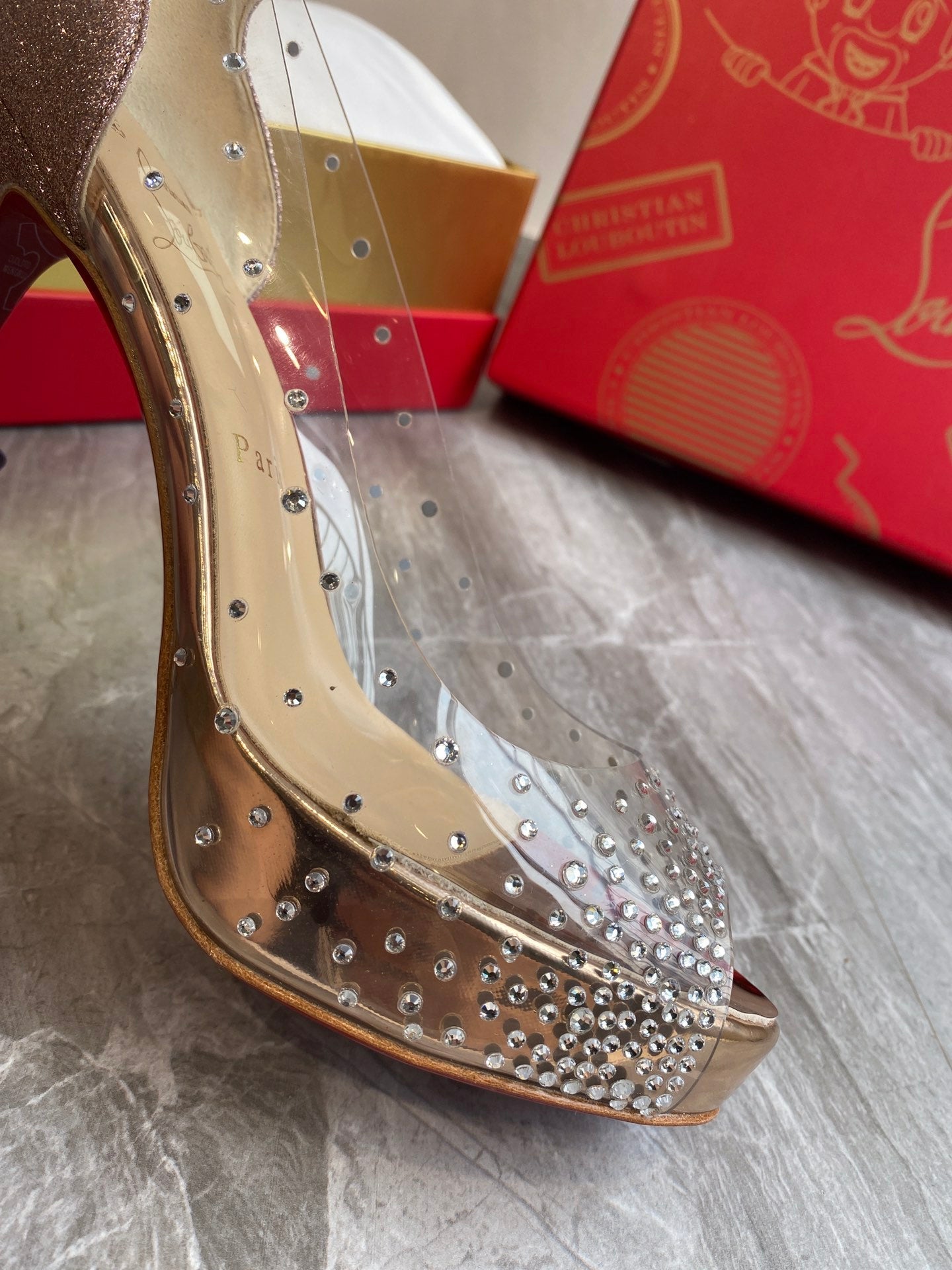 CL Very Strass Peep Toe Pumps 100mm PVC and Glitter Gold