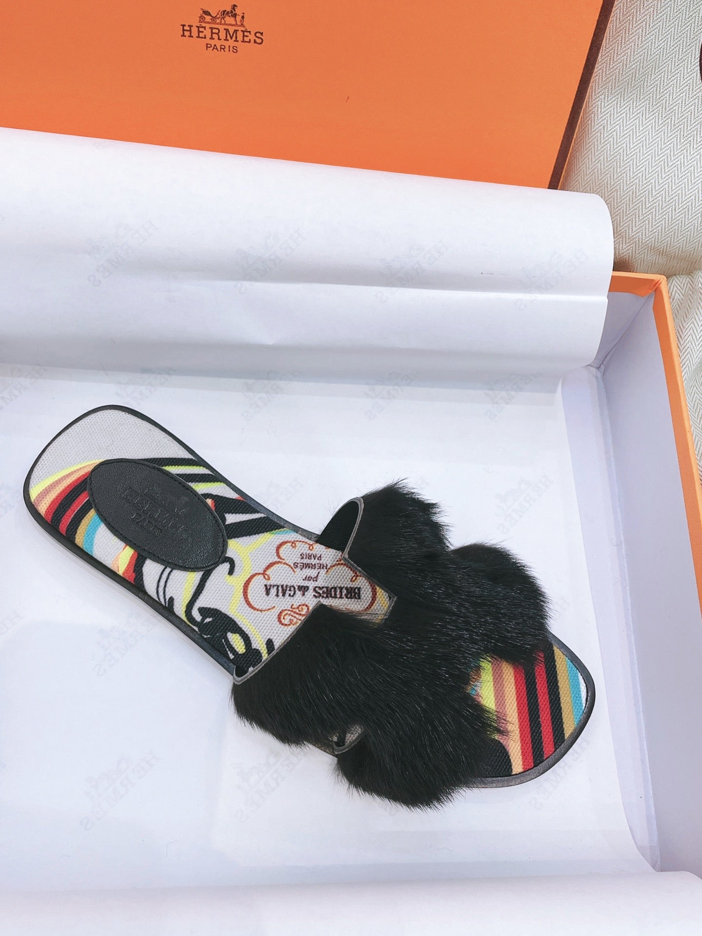 HM 25 Oran Black Mink Fur Fabric 348007