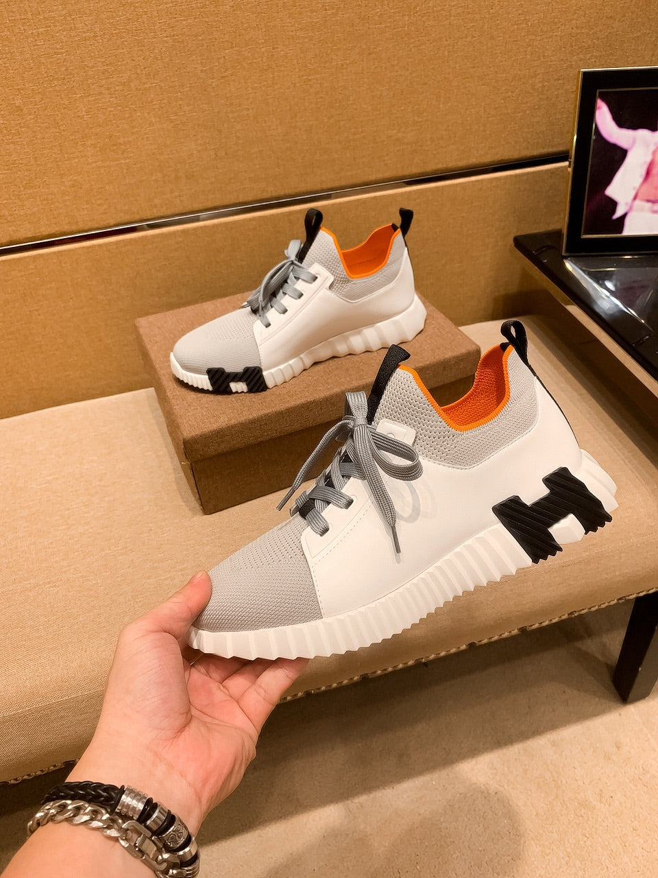 HM Men's Depart Slip-on Sneaker White Grey Knit Cowhide 263685