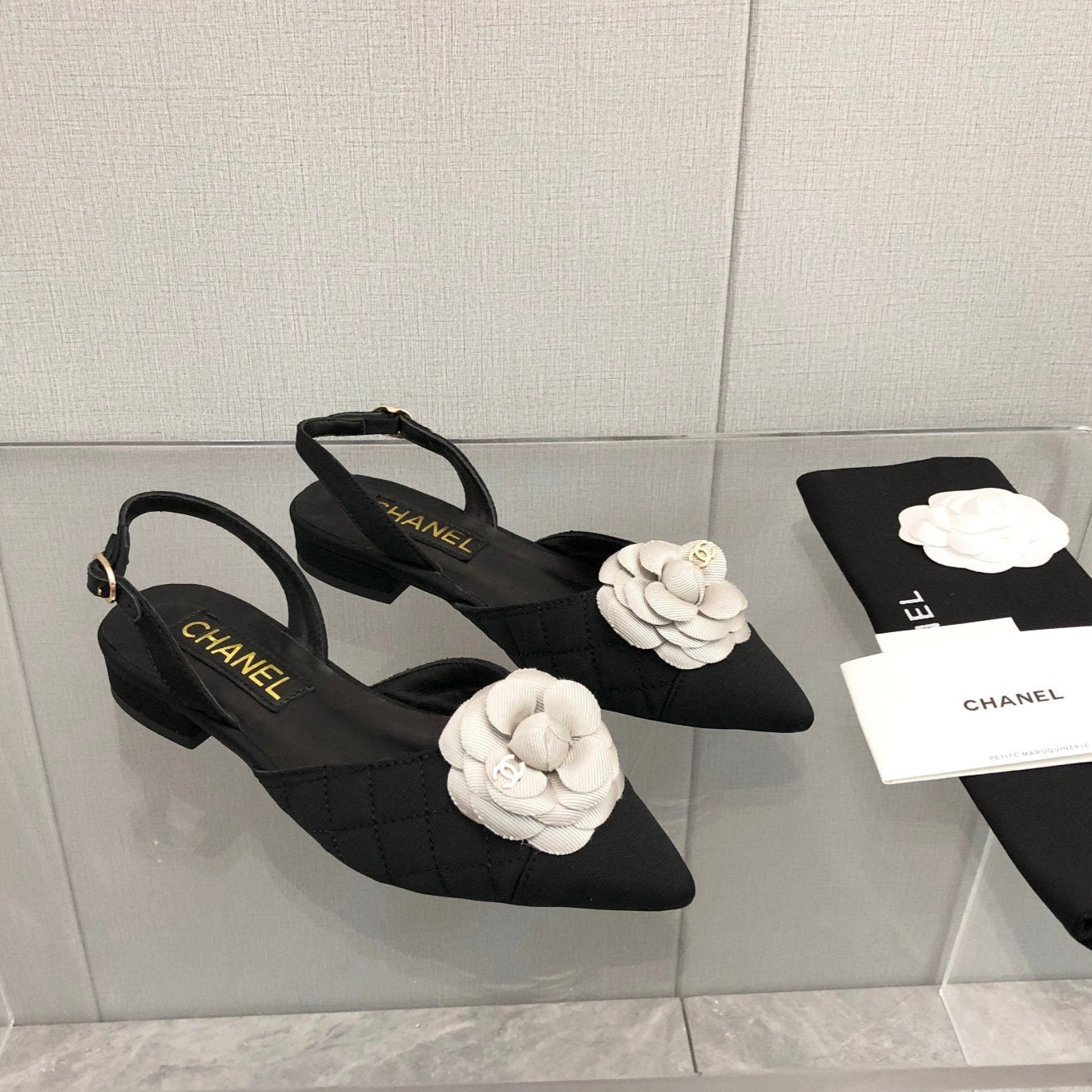 CC 25C 2CM Slingback Flats Black White Fabric 213237