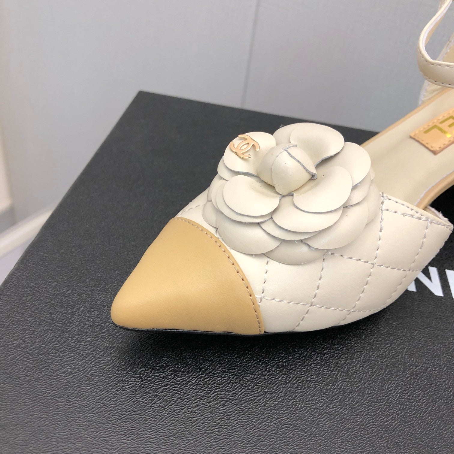 CC 25C 5CM Slingback Flats White Leather 213244