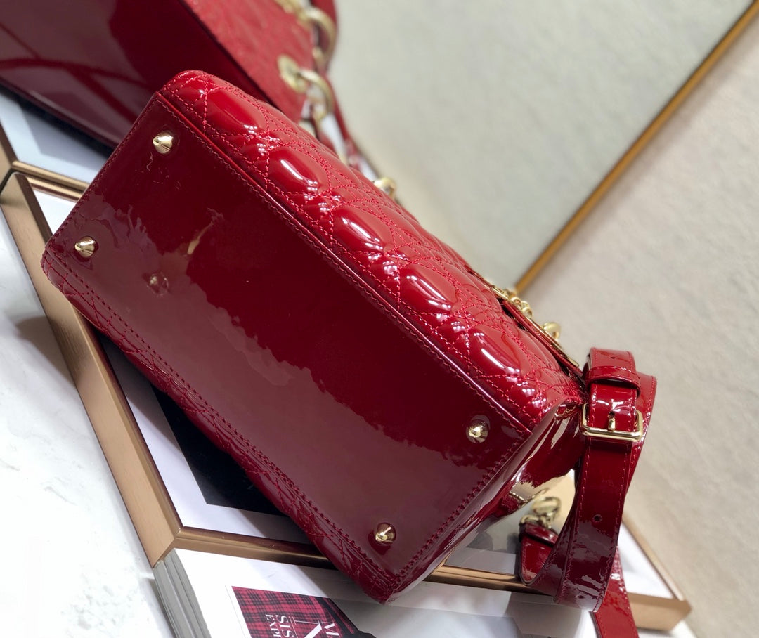 medium lady 24 dark red patent calfskin