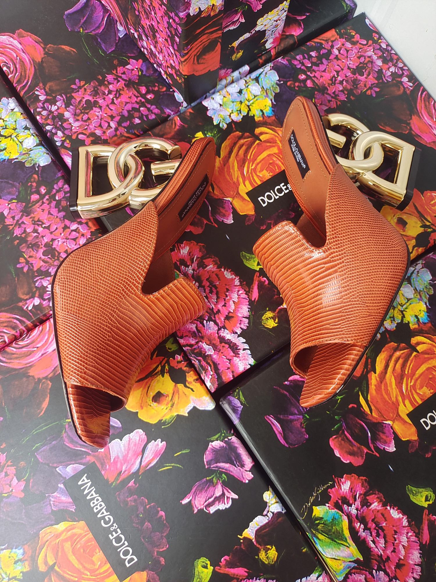d&g iguana print brown calfskin 90 heel