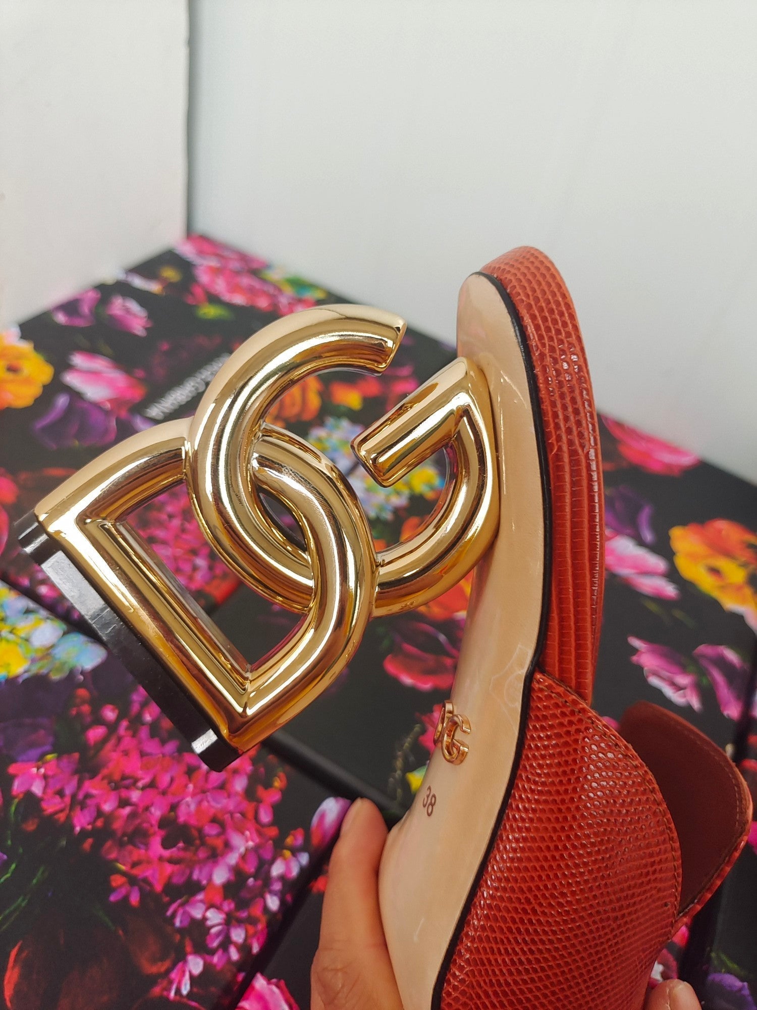 d&g iguana print brown calfskin 90 heel