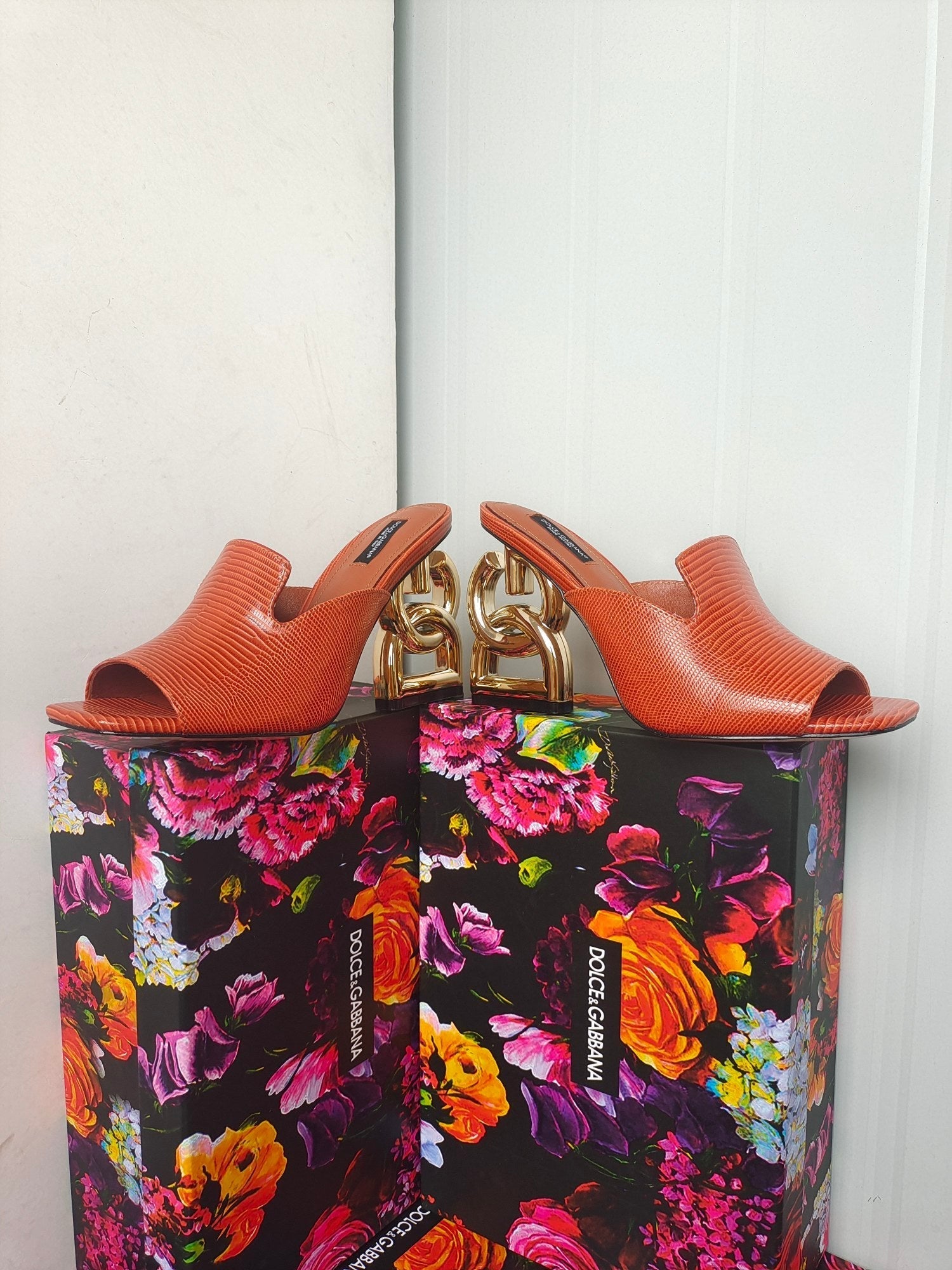 d&g iguana print brown calfskin 90 heel