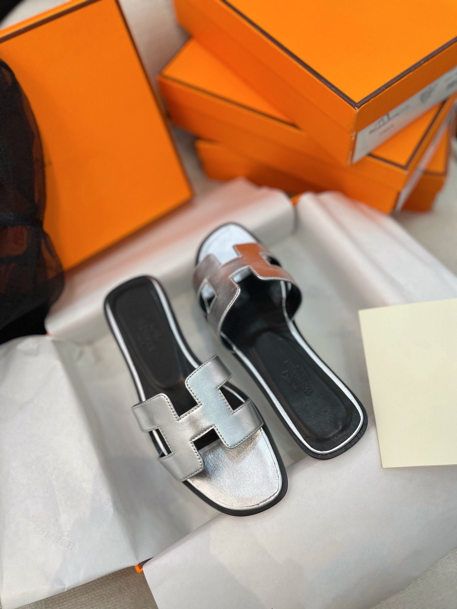 Oran Sandal Silver Leather