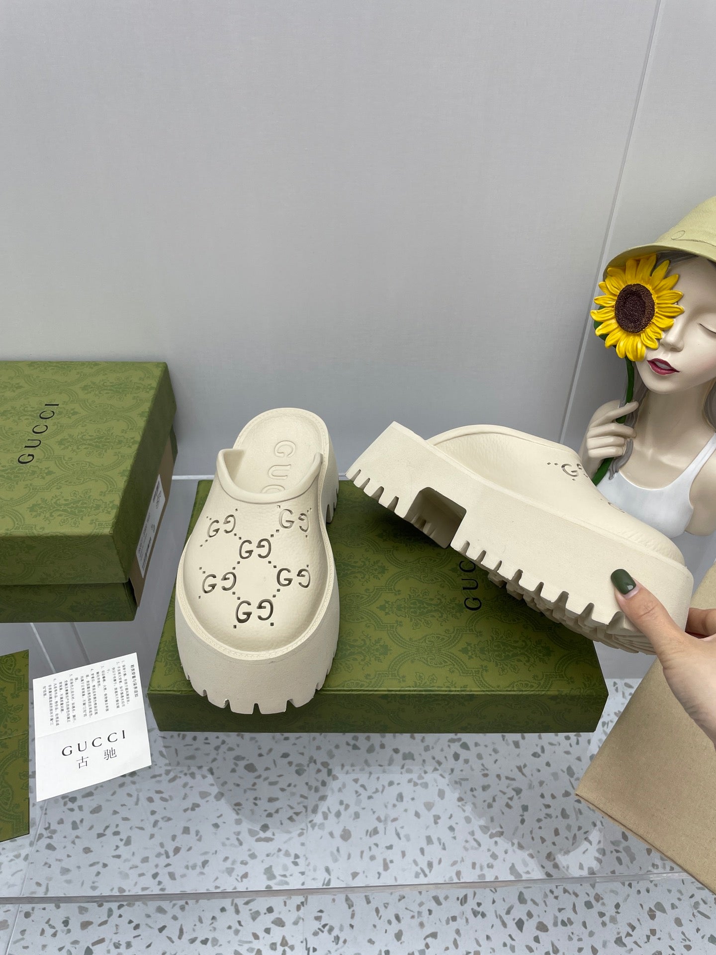 GG PLATFORM PERFORATED G 55 SANDAL CREAM IP FOAM