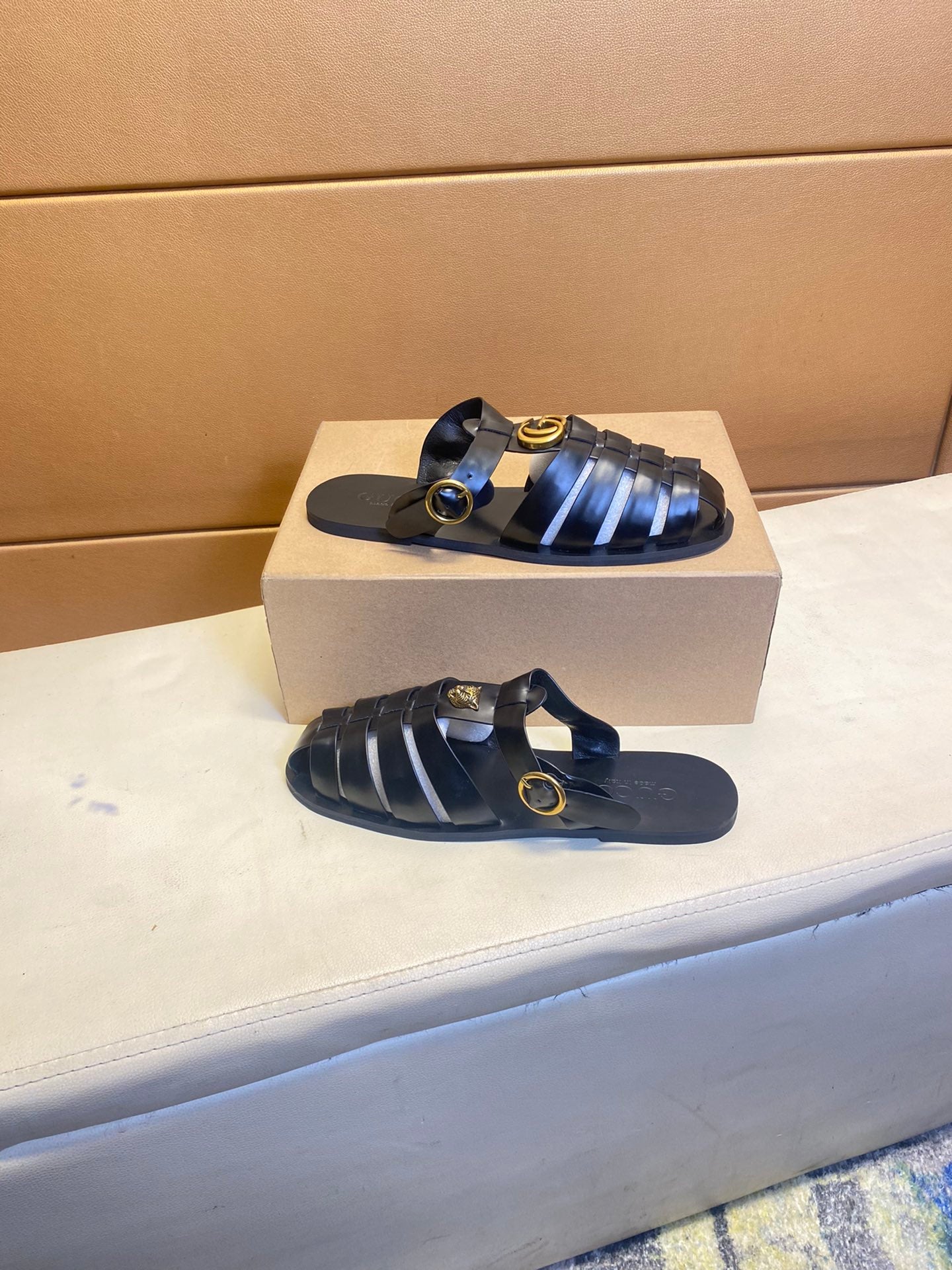 GG Men's Sandals Black Cowhide