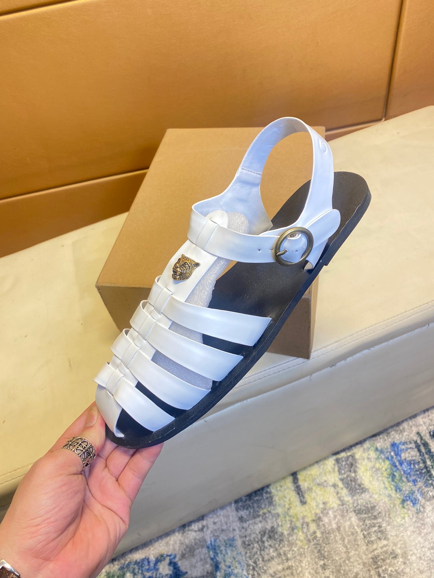 GG Men's Sandals White Cowhide 743277