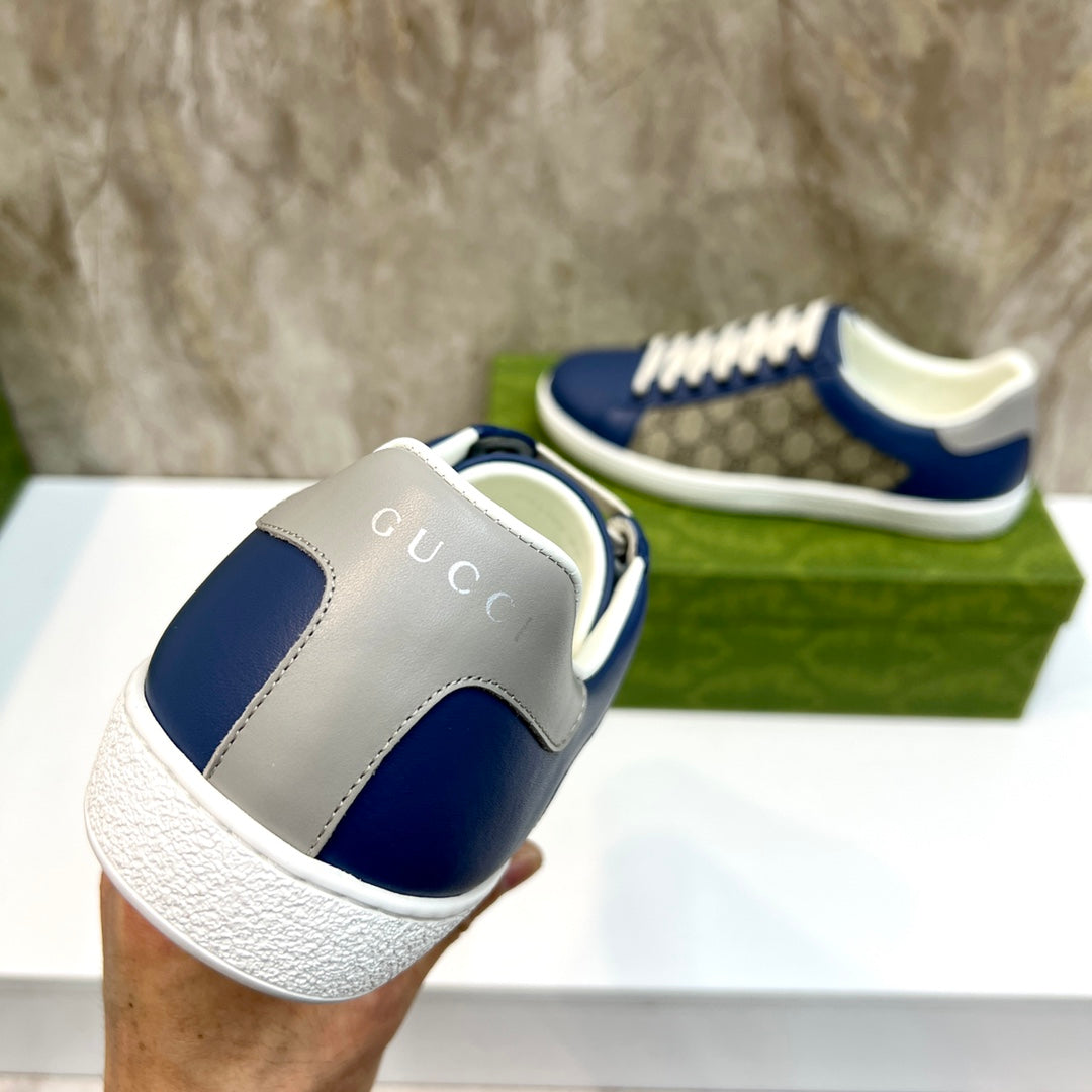 GG Men's Supreme Sneaker Navy Blue Canvas Cowhide 525940