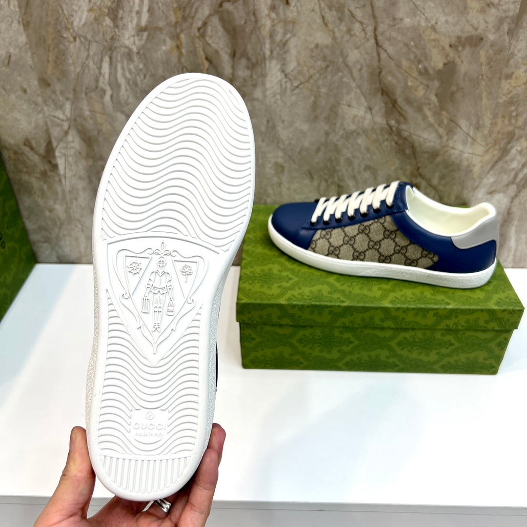 GG Men's Supreme Sneaker Navy Blue Canvas Cowhide 525940