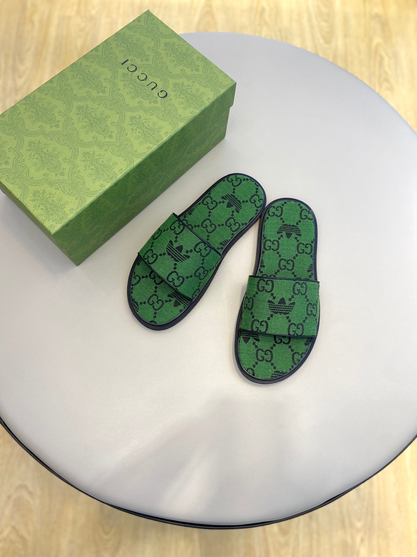 GG x Adidas Men's Sandals Slide Green Canvas 558904