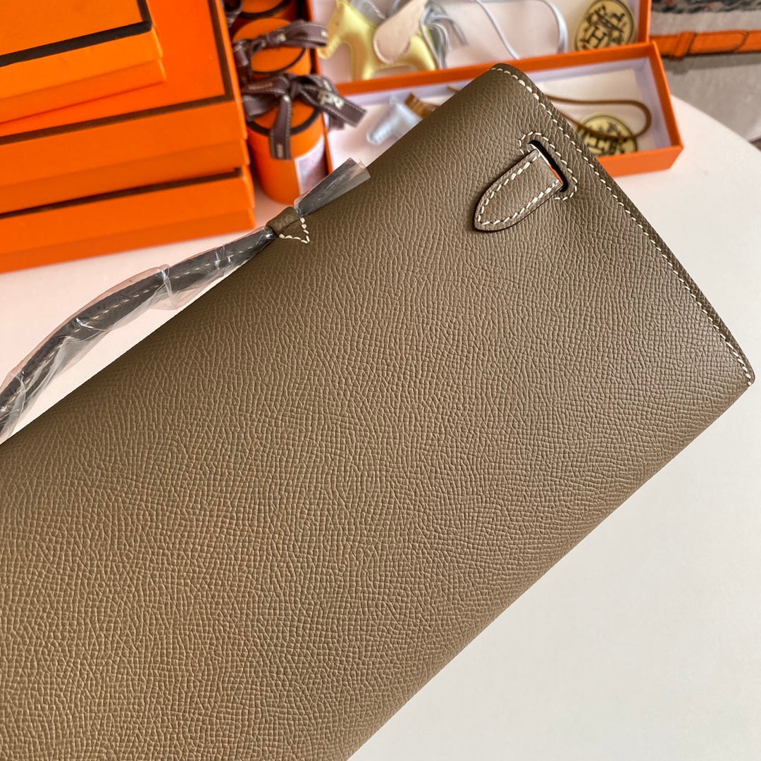 HM Kelly Cut 31 Etoupe  Epsom Leather Silver Hardware 229055