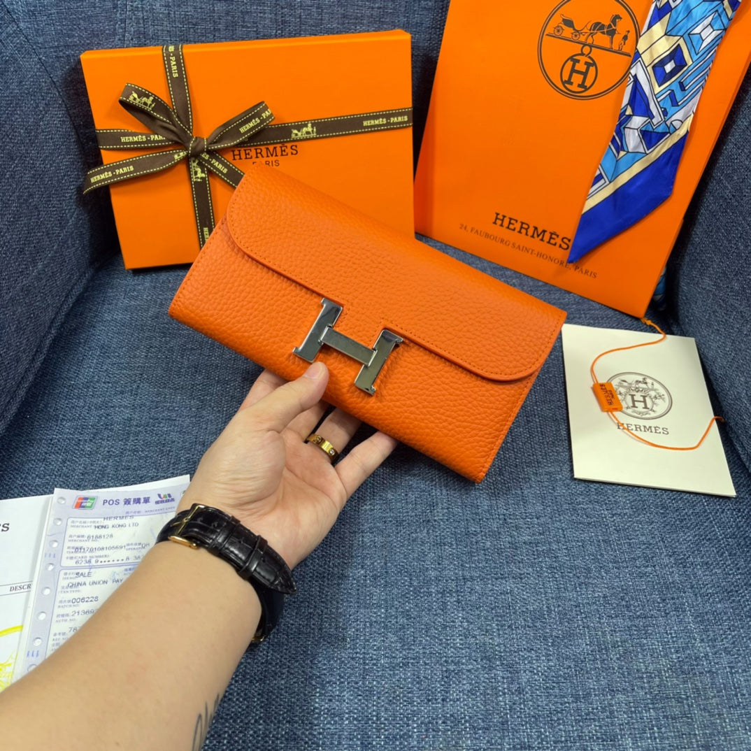 HM CLUTCH CONSTANCE 22 ORANGE CALFSKIN SILVER HARDWARE