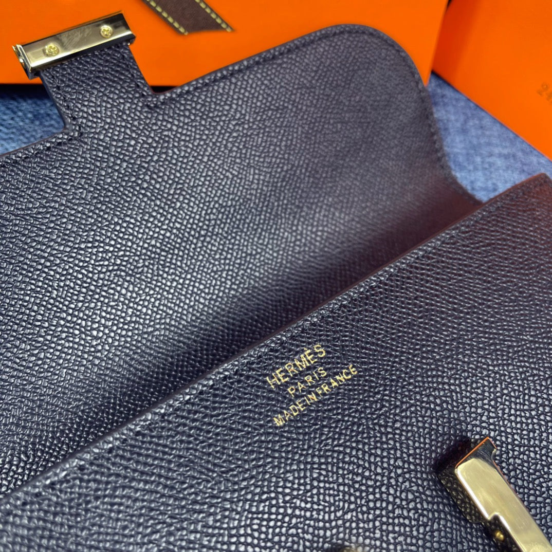 HM CLUTCH CONSTANCE 22 BLACK CALFSKIN GOLD HARDWARE