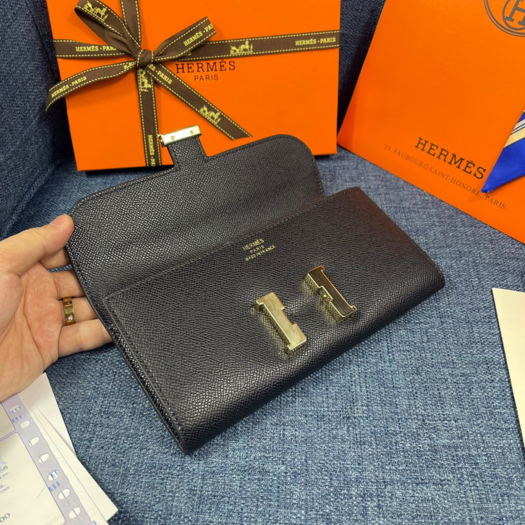 HM CLUTCH CONSTANCE 22 BLACK CALFSKIN GOLD HARDWARE