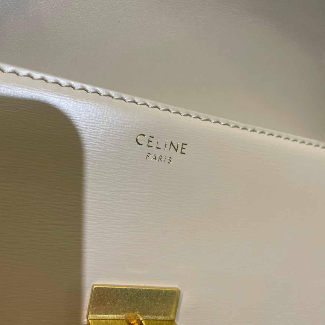 classic triomphe 20 light beige calfskin gold hardware