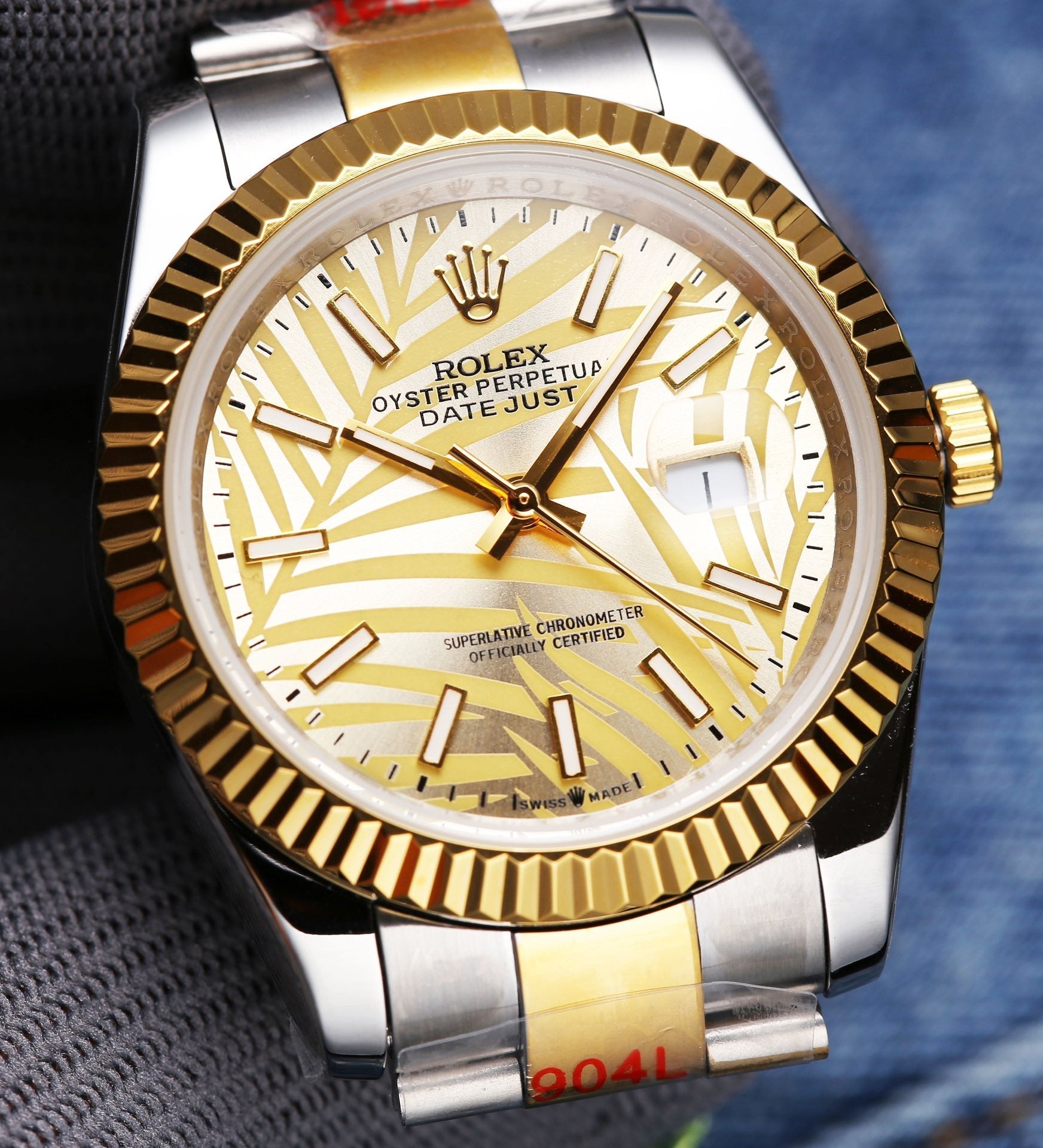 Rolex Datejust 41mm Gold Silver