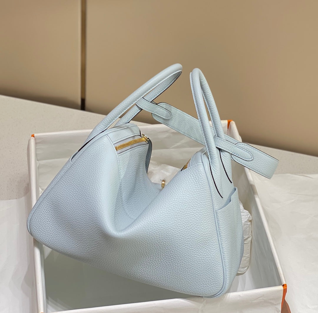 HM LINDY 26 BAG PASTEL BLUE TAURILLON CLEMENCE LEATHER
