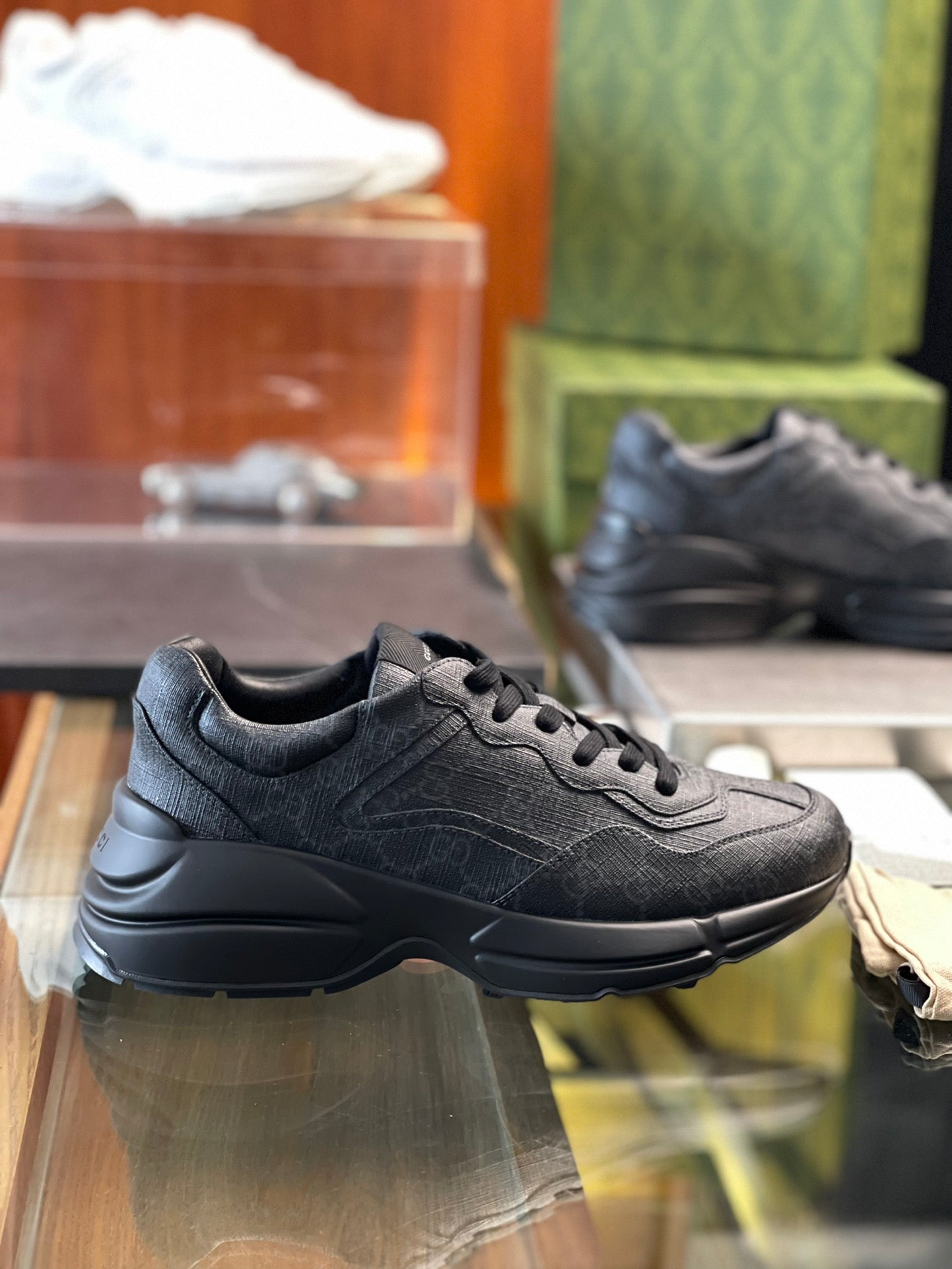 GG Men's Rhyton Sneaker Canvas 524513