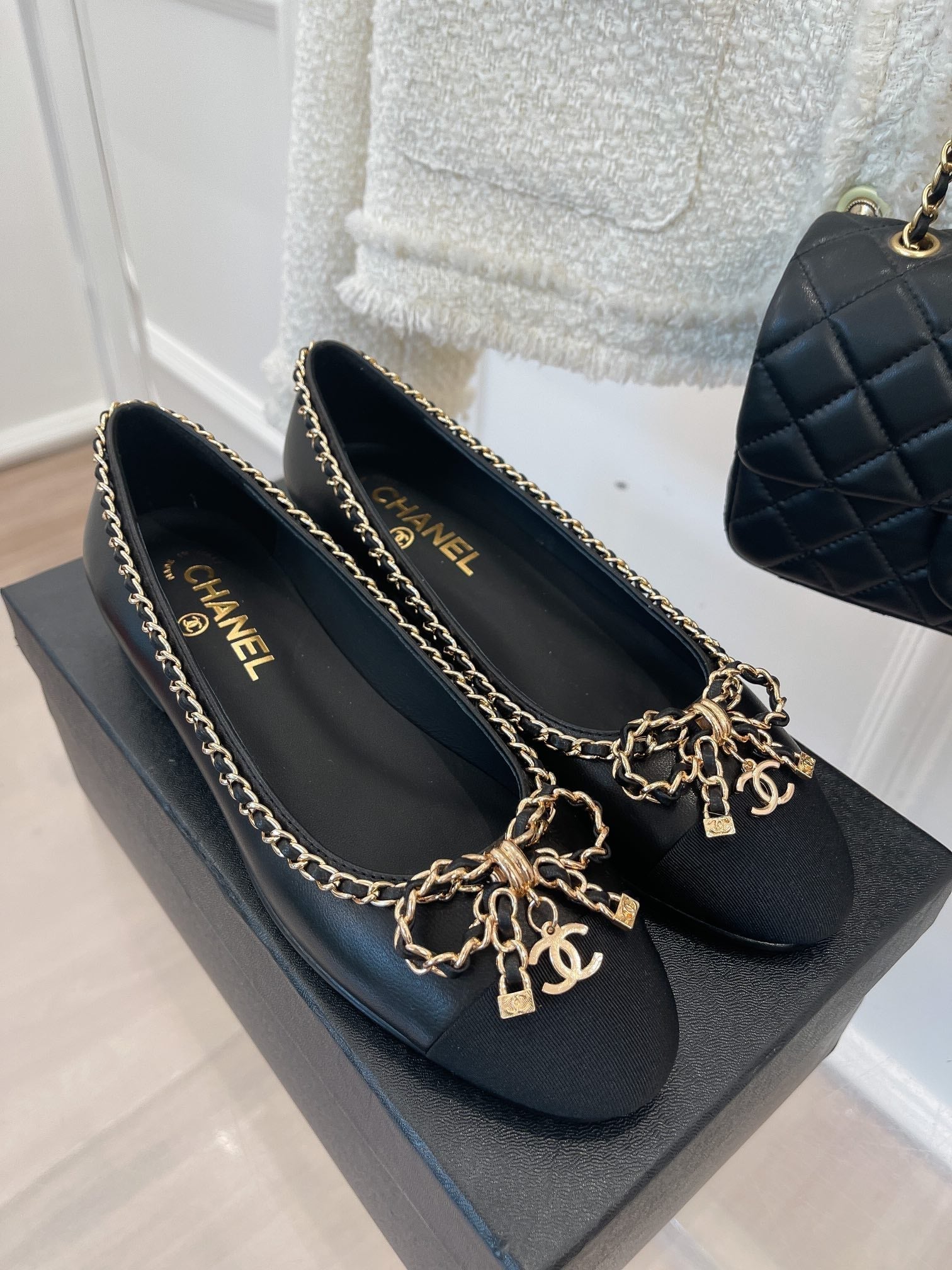 CC Ballet Flats 25mm Black Bow Tie Chain Lambskin