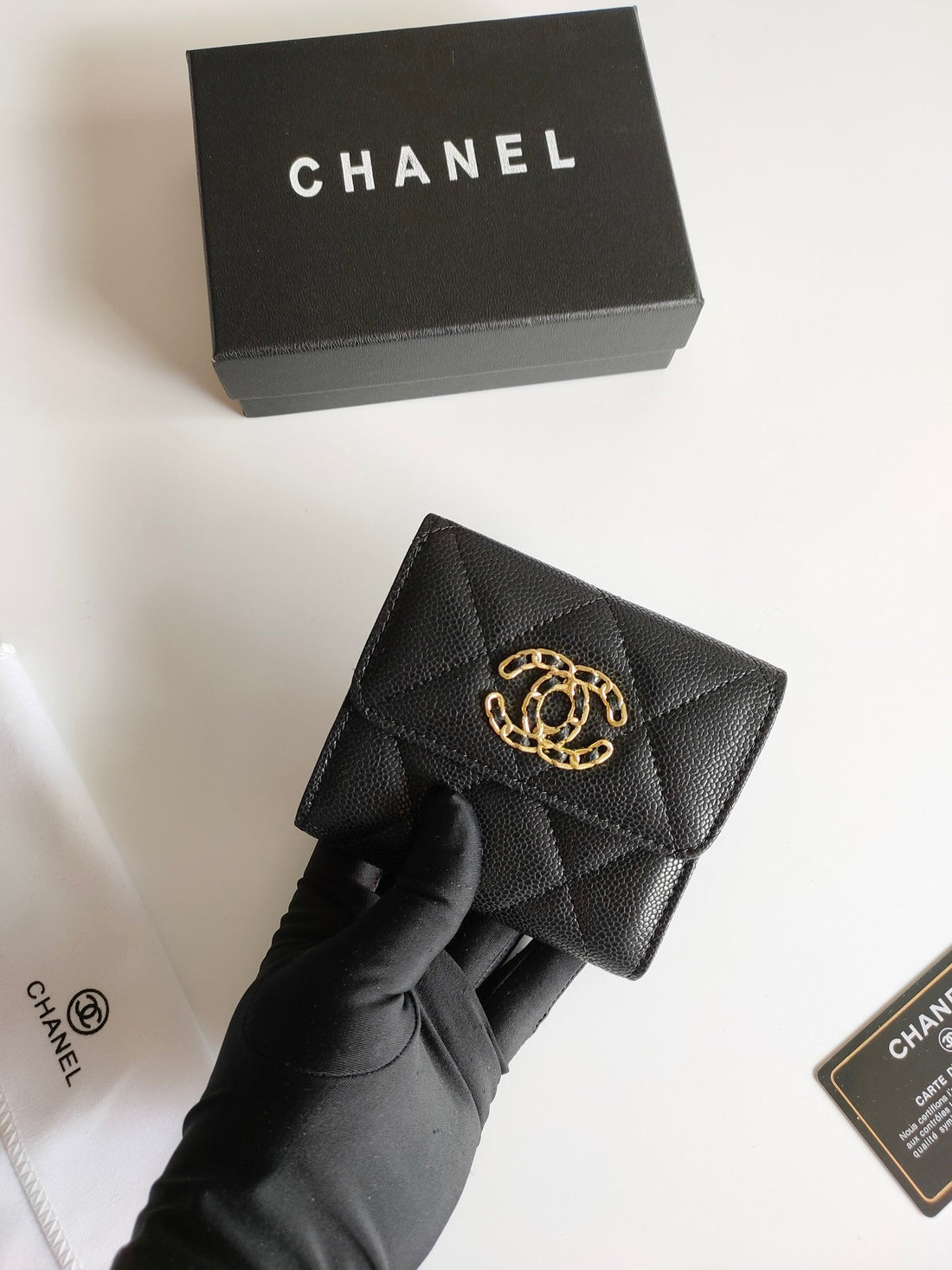 CC SQUARE PURSE 12 BLACK GRAINED CALFSKIN GOLD ICON