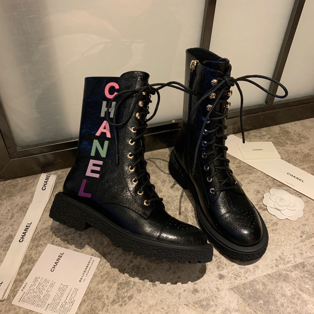 CC Short Boots 40mm In Black Wrinkled Calfskin 940068