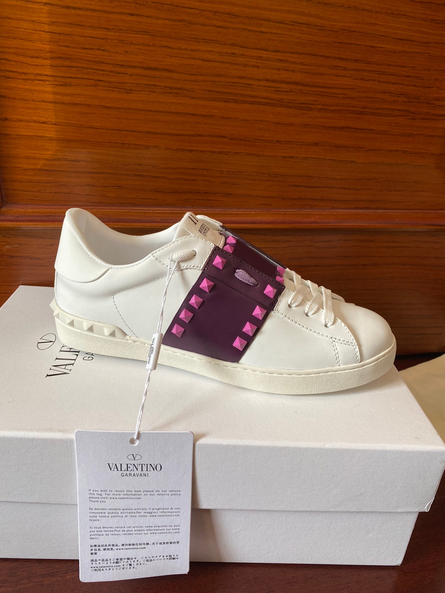 VT Rockstud Sneaker White Purple Cowhide